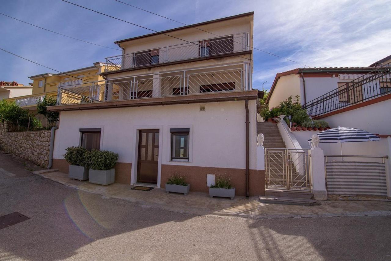 Apartment In Vrbnik/Island Krk 35825 Exterior foto